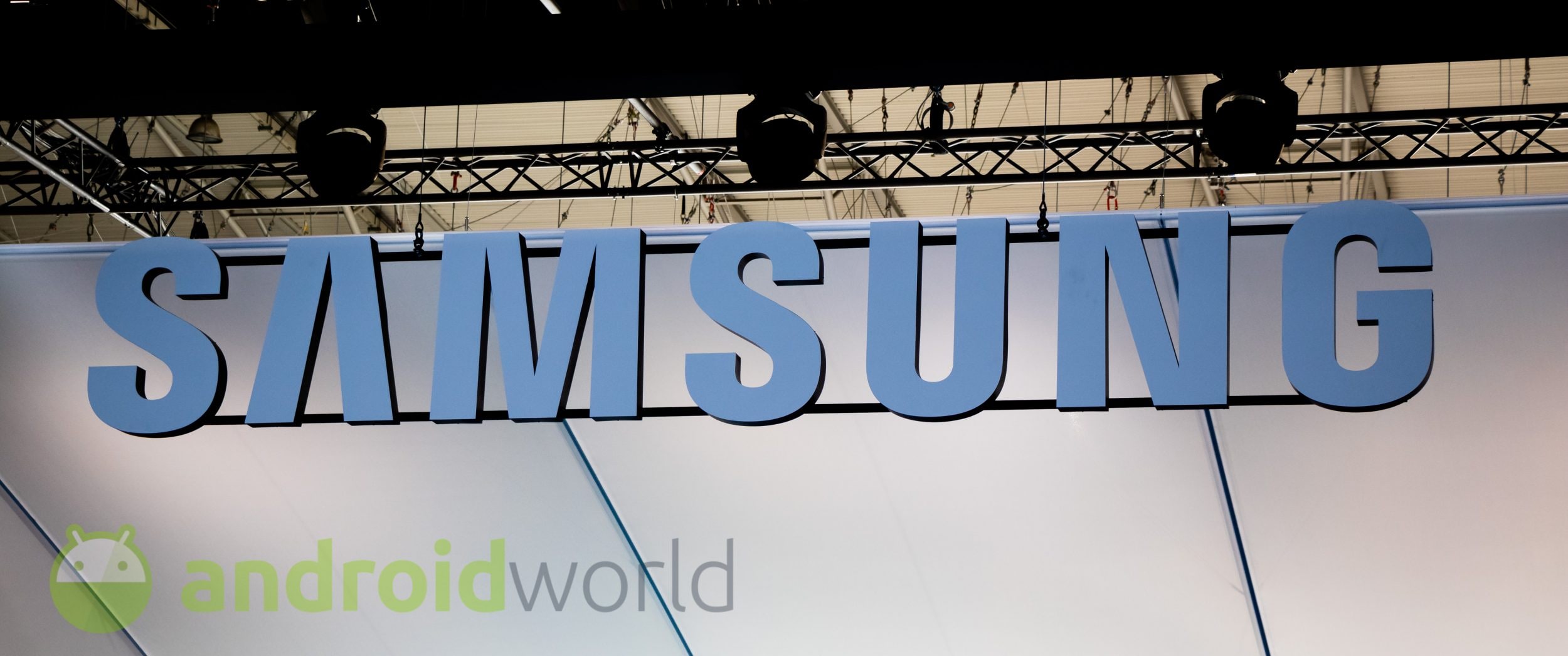 Samsung vuole rispondere al cambio di marcia di Apple? In arrivo un nuovo tablet top di gamma