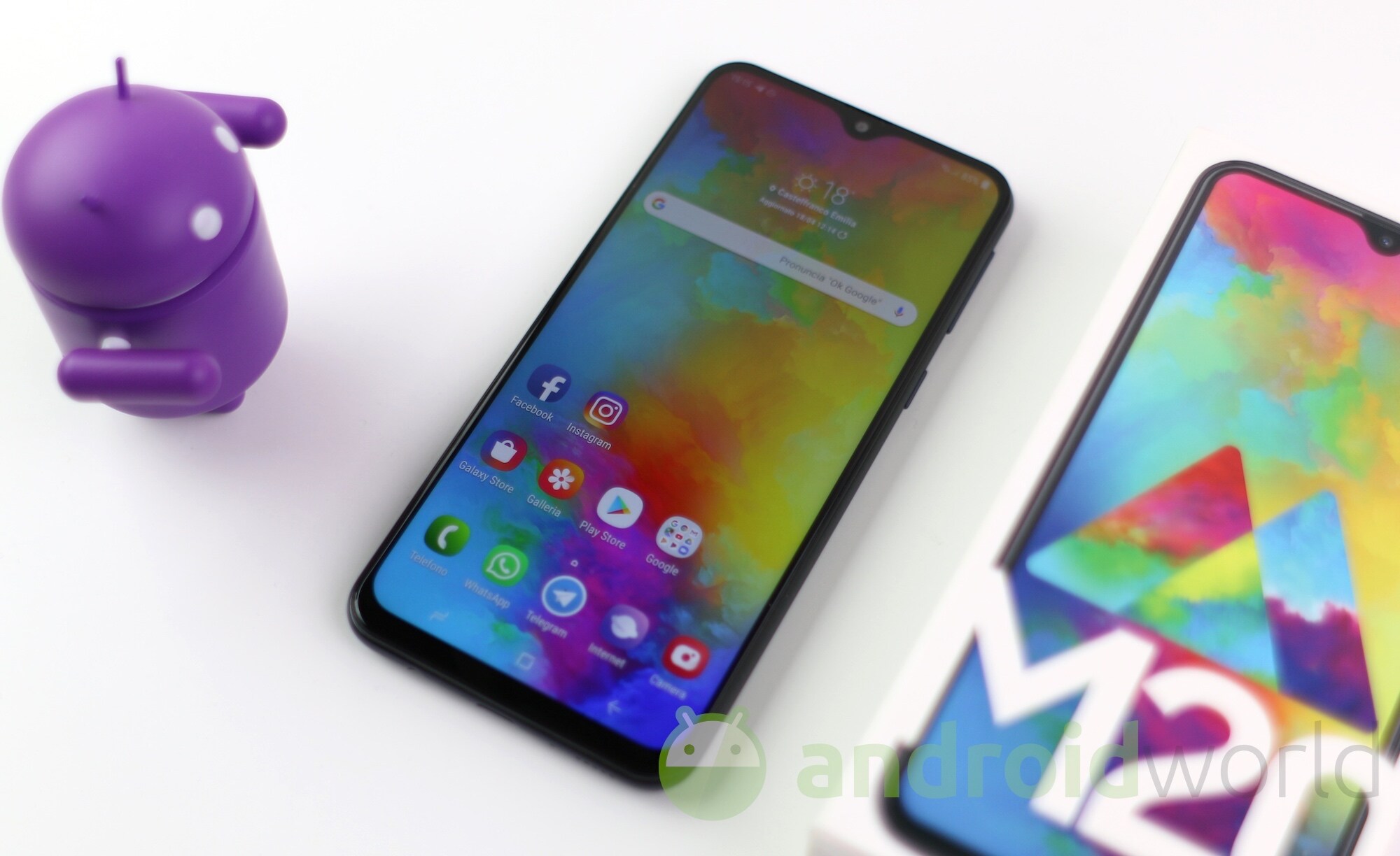 Aggiornamenti Samsung: Galaxy M20 batte un colpo, ma le patch di sicurezza sono di agosto 2019