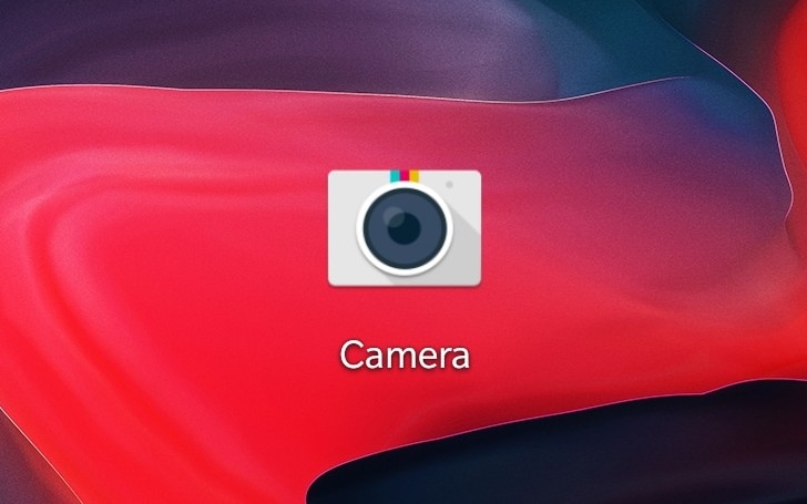 Gli ultimi OnePlus 7 e 7 Pro portano diverse piacevoli novità per le app Fotocamera e Galleria (foto e APK download)