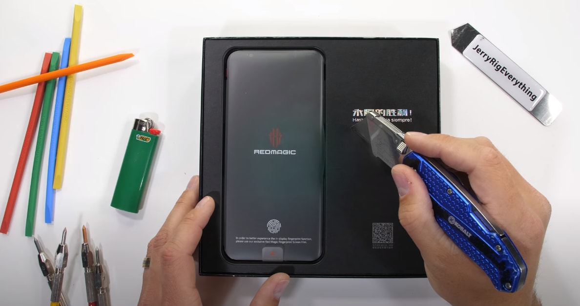RedMagic 5G, il gaming phone con ventola e schermo a 144 Hz, si dimostra un vero osso duro nei test di resistenza (video)