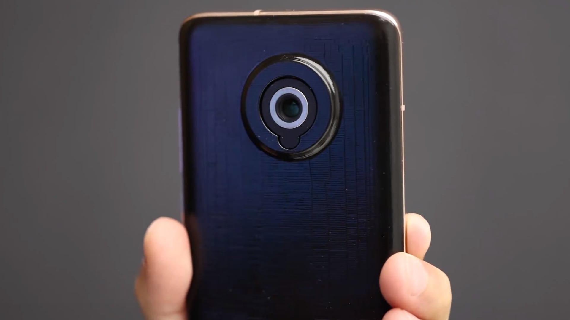 Xiaomi vuole rivoluzionare la fotografia su smartphone con un nuovo sensore telescopico retrattile (video e foto) (aggiornato)