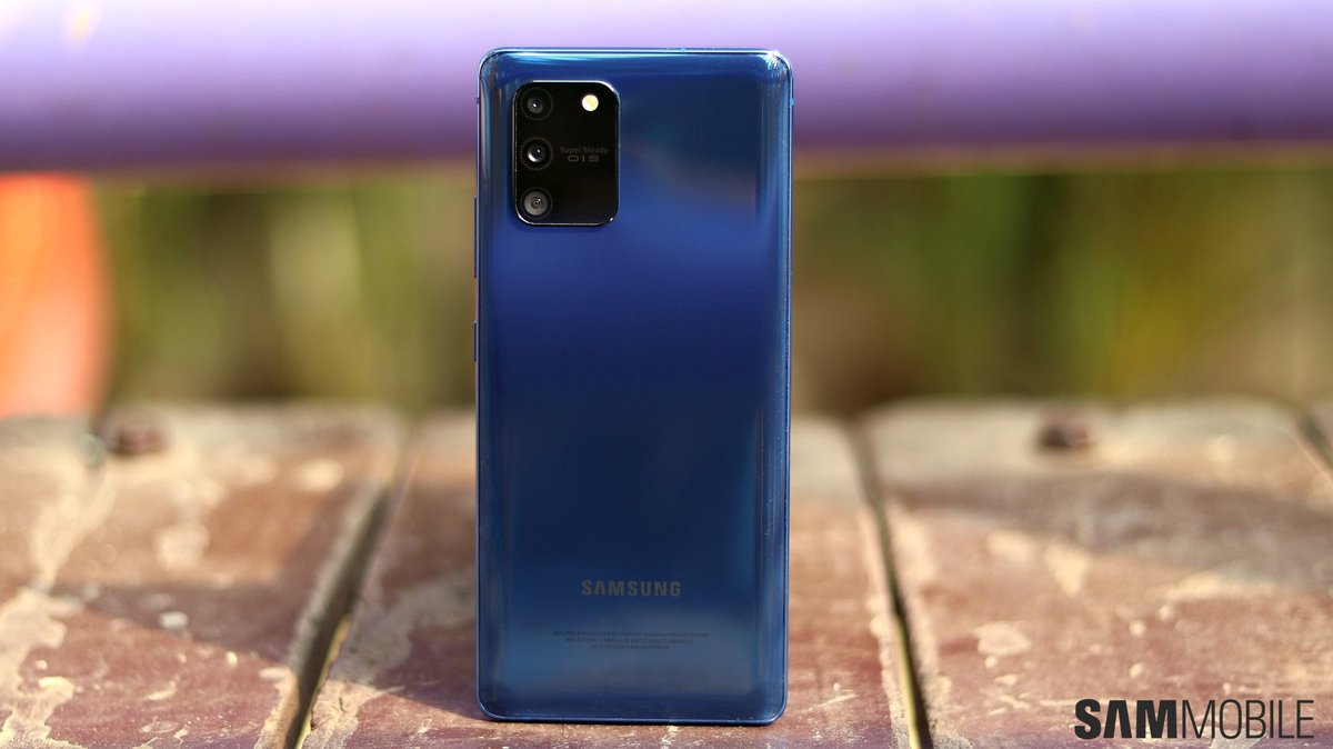 Il Samsung Galaxy S10 Lite a sorpresa si aggiorna ad Android 11 con la One UI 3.0