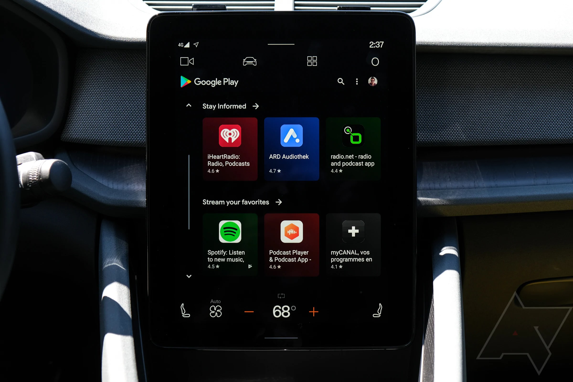 Google Maps si veste da Android Automotive: ecco le novità per i veicoli elettrici (foto)