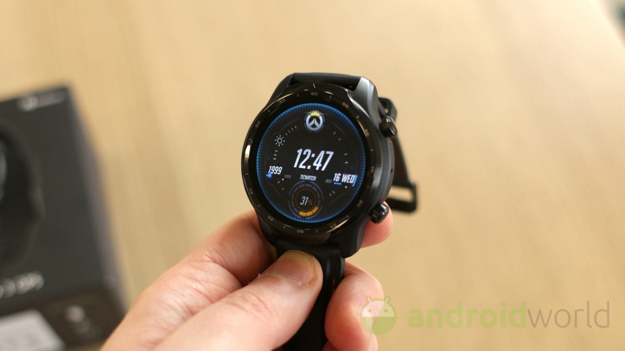 TicWatch Pro 5: svelato il design del primo smartwatch con Snapdragon W5+