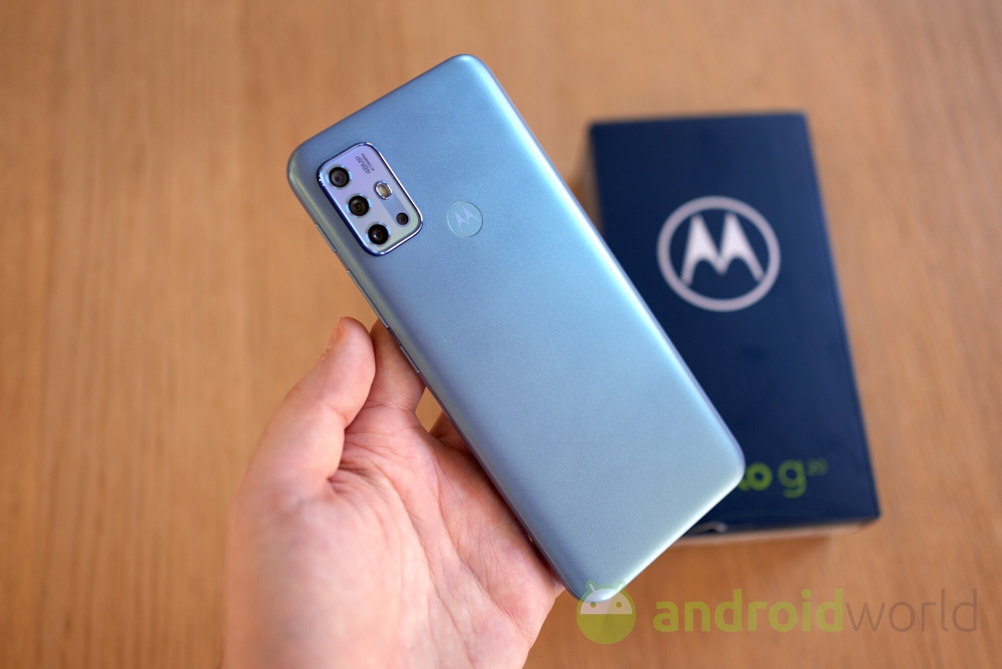 Motorola Moto G20 review from the camera to the display