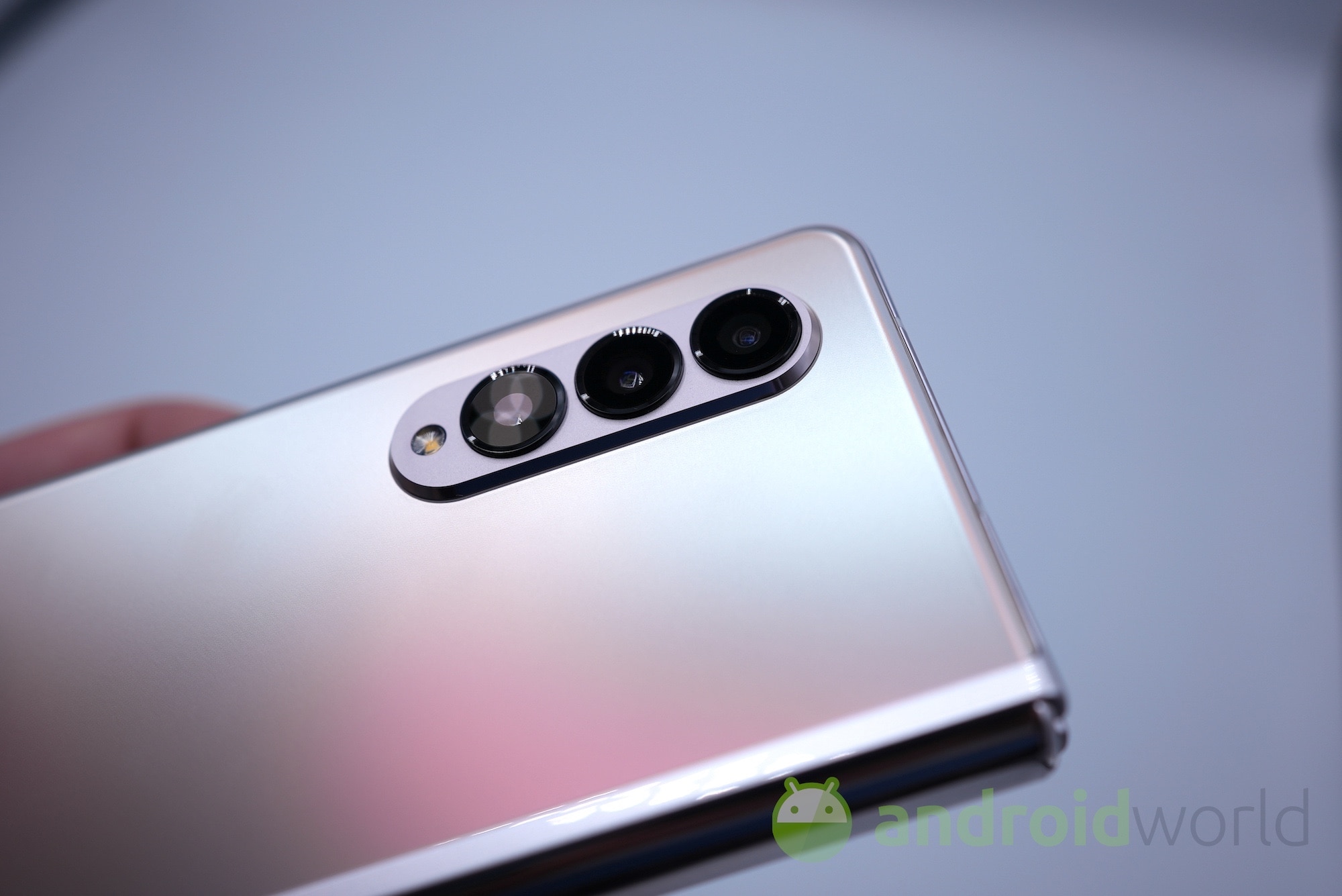 Le fotocamere di Samsung Galaxy Z Fold 4: cosa sappiamo