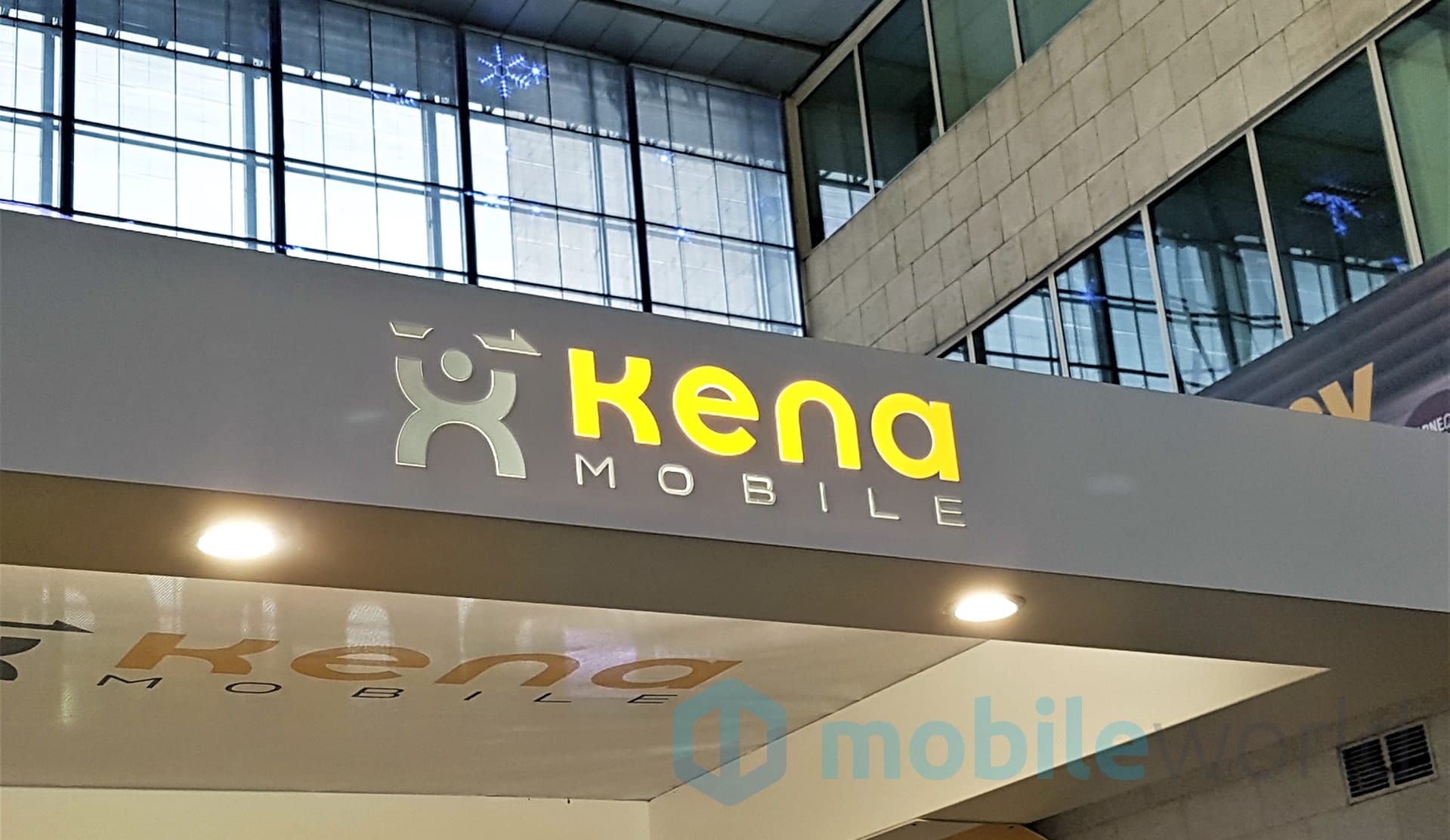 Offerta Black Friday da Kena Mobile: minuti ed SMS illimitati, 50 GB e buono Amazon a 5,99 euro al mese